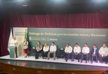 AMLO entrega a Rocha 161 mdp para equipar hospitales en Sinaloa