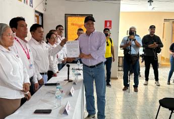 Entregan constancia de mayoría a Gildardo Leyva, como alcalde reelecto de El Fuerte
