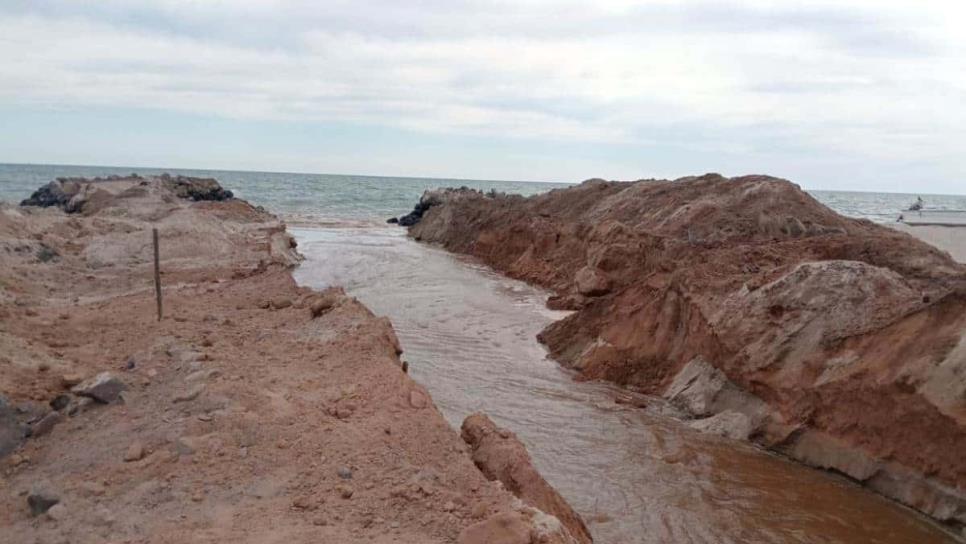 Semarnat suspende proyecto de escollera en playa de Camahuiroa