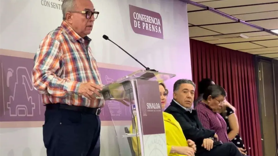 Rocha le da la bienvenida a Enrique Inzunza en su retorno a la Secretaría General de Gobierno