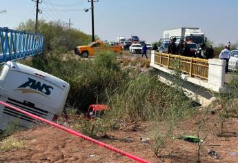 «Urgente que se repare ese tramo de carretera»: SOP ante «camionazo» sobre la México 15 en Ahome