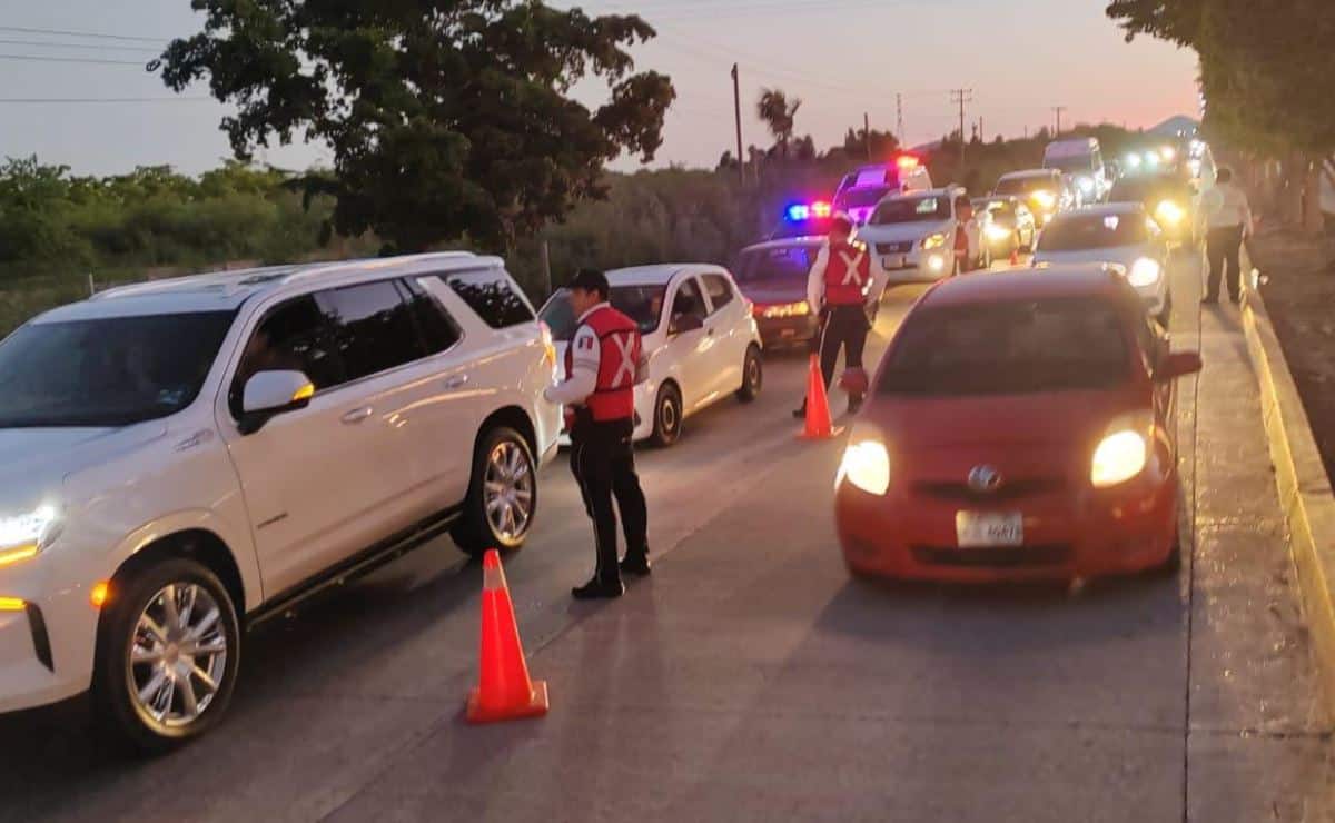 Multas de 6 mil 500 pesos a padres que celebren su día tomando en la vía pública