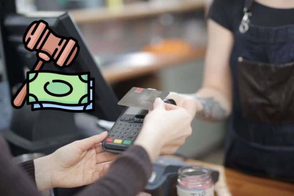 ¿Te cobran comisión por pagar con tarjeta? Es ilegal y esta es la multa por hacerlo