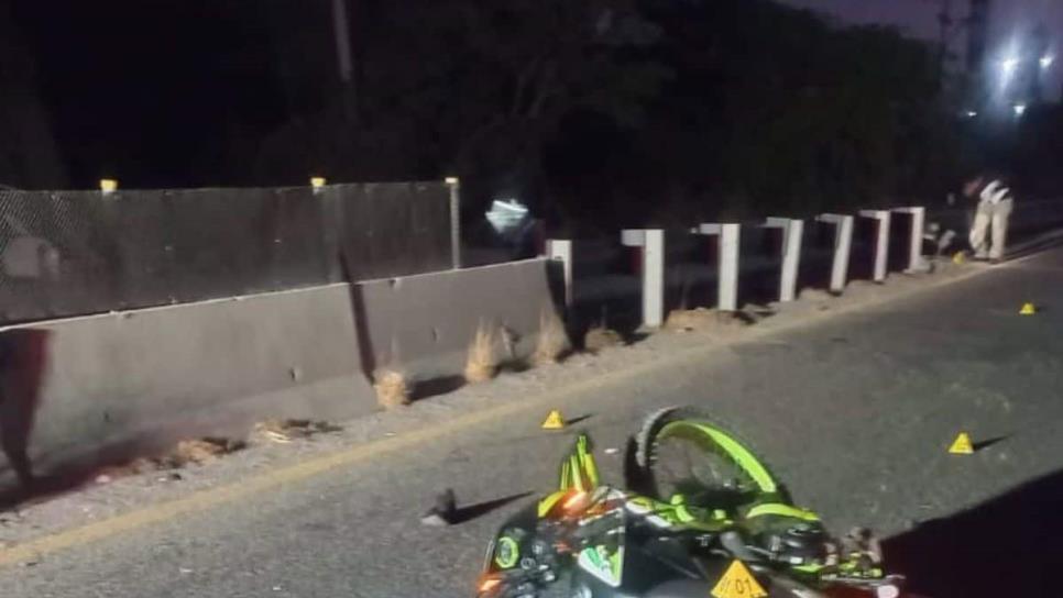 Motociclista muere tras chocar contra muro de contención en la Mazatlán-Culiacán