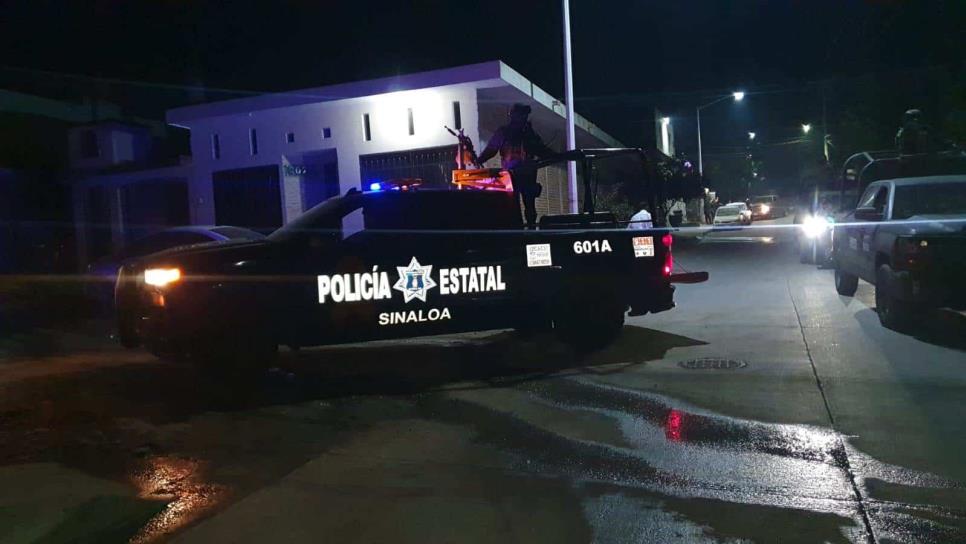 Sujetos armados despojan una camioneta en la colonia Capistrano de Culiacán