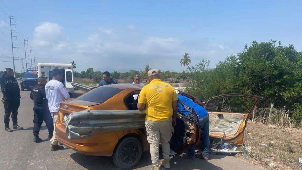 Muere menor de edad en trágico accidente por la carretera a Teacapán, en Escuinapa 