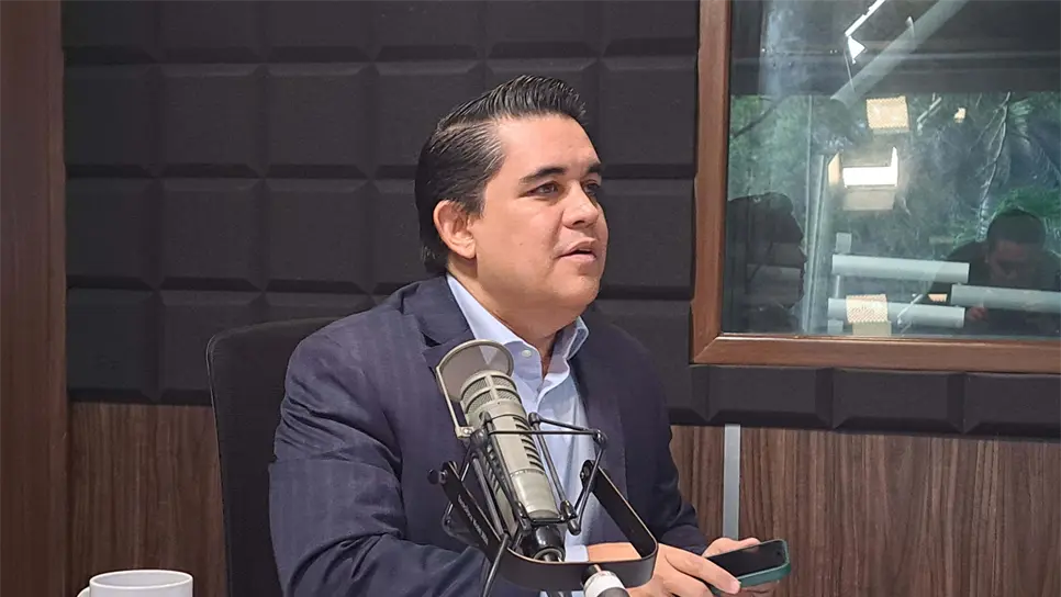 Ricardo Madrid en el estudio de Luz Noticias. FOTO: Luz Noticias