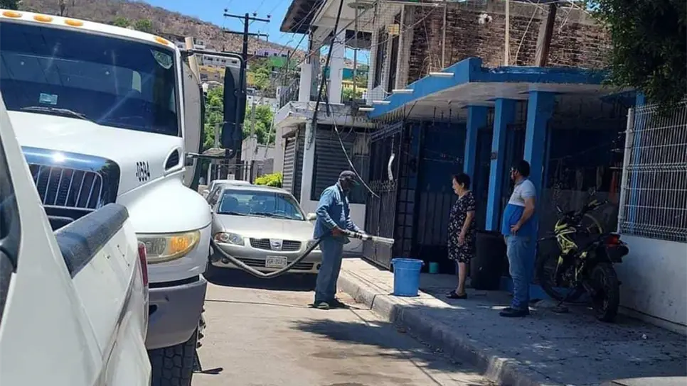 Colonias de Topolobampo llevan 5 días sin agua