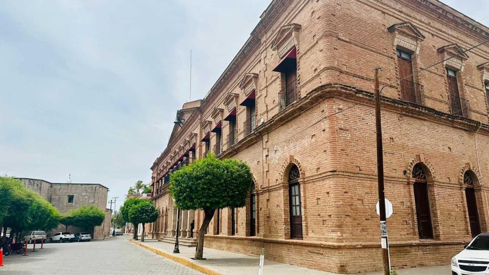 Remodelación en el Palacio Municipal de El Fuerte; le harán estas mejoras