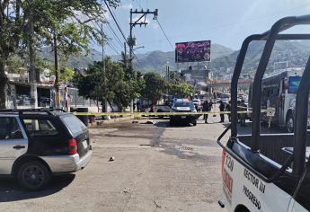 Ejecutan a dos personas en Acapulco; el mar arroja a dos más asesinadas