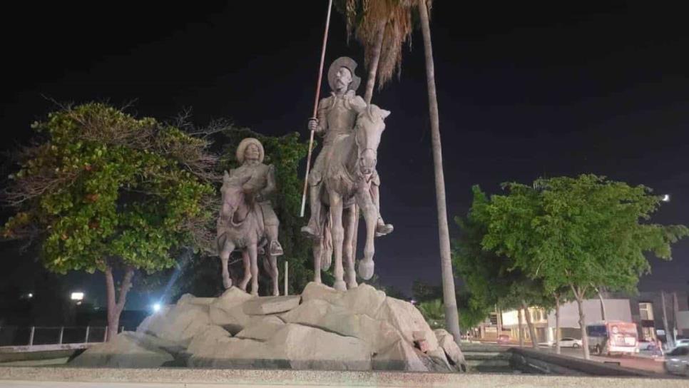 Así es la famosa estatua de Don Quijote en la ciudad de Los Mochis