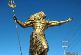 El Poseidón de Mazatlán, ¿dónde está y qué representa esta estatua en el puerto?