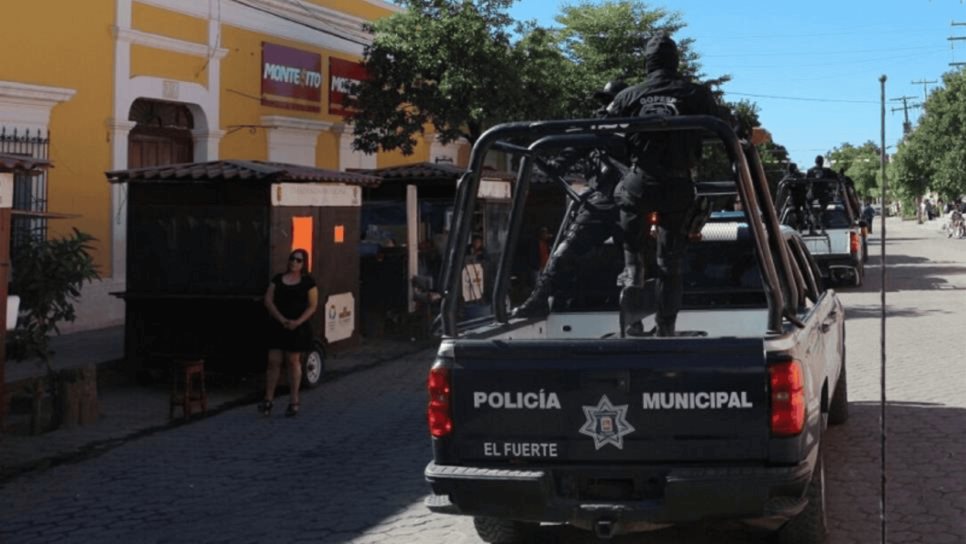 Caen policías de El Fuerte; fueron víctimas de extorsión