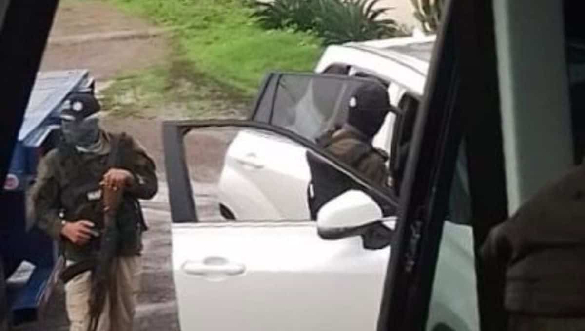 Así lucían los civiles armados.