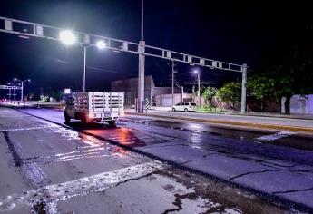 ¡Adiós baches! Arranca reencarpetado en carreteras rurales de Mazatlán