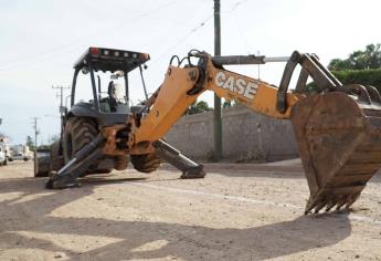 Inician pavimentación en Ahome con el dinero recaudado en la regularización de carros chocolate