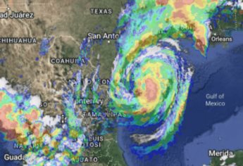 «Beryl» se fortalece a huracán categoría 1 antes de llegar a Texas