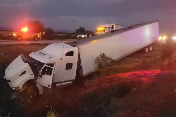 Más de 130 indocumentados de Centroamérica viajaban en el tráiler accidentado en Sonora