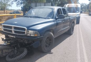 Fatal choque deja un motociclista sin vida sobre el puente del río Évora