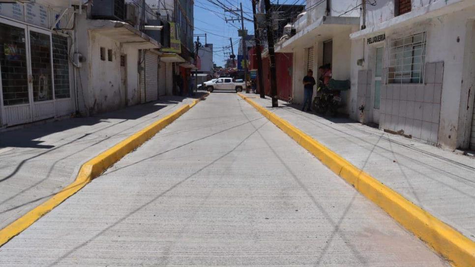 Así luce el callejón Agustín Melgar en el centro de Los Mochis tras su remodelación