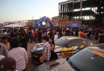 Rugen los motores en los patios del Ingenio Los Mochis con el Bash Road Tour 