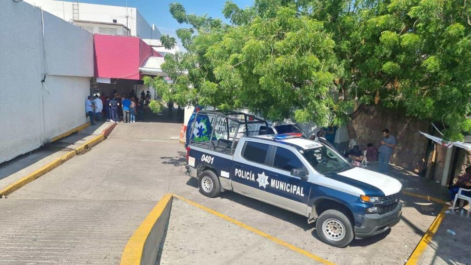 Joven que recibió una bala perdida en Navolato muere en el Hospital General de Culiacán