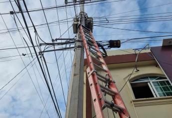 Hombre termina en el hospital tras electrocutarse con unos cables de alta tensión en Culiacán