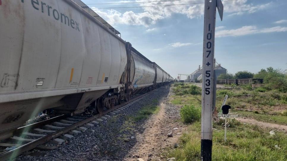 Joven pierde la vida tras chocar contra el tren en la sindicatura de Quilá