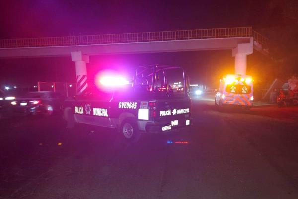 Arrollan y matan a peatón sobre la carretera México 15 en Guasave 