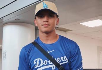 «Me siento muy orgulloso de ti mi amor»: madre del culiacanense Ezequiel Rivera al enterarse de que su hijo firmó con Dodgers