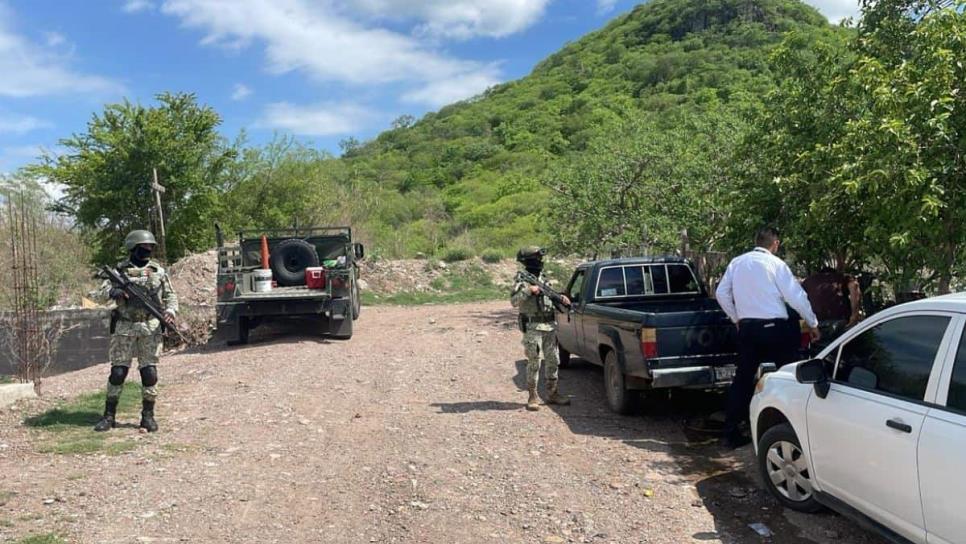 Encuentran a un hombre asesinado a golpes en la colonia Ampliación El Barrio, en Culiacán