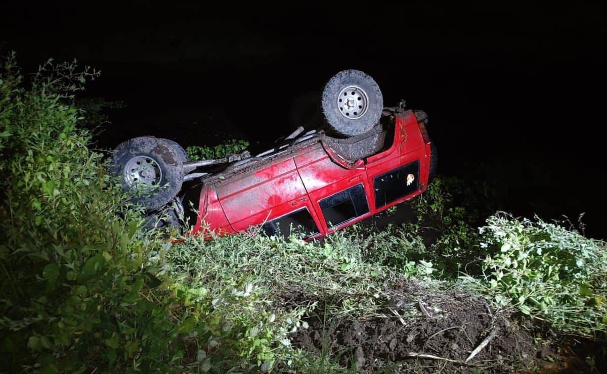 Volcaduras dejan cinco lesionados, una rumbo a San Juan y otra en la Villa de Ahome 