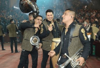 Vocalista de Banda MS trabajó cargando bocinas en otra agrupación a inicios de su carrera | VIDEO