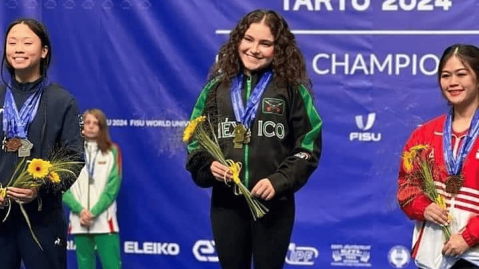 Ella es Aylin Cuevas, la sinaloense que rompió 3 récords mundiales en powerlifting