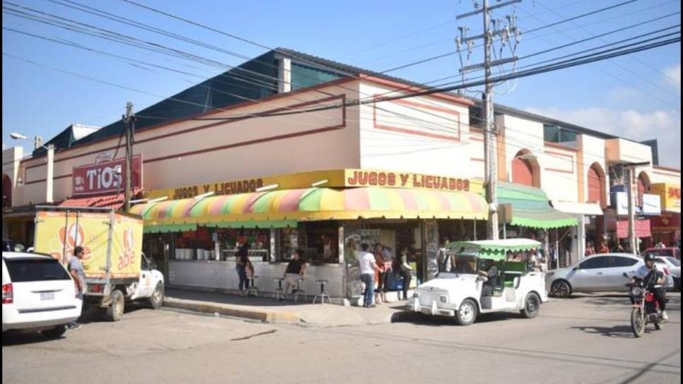 Mercado de la Juárez, tradicional centro del comercio por décadas en el puerto sinaloense 