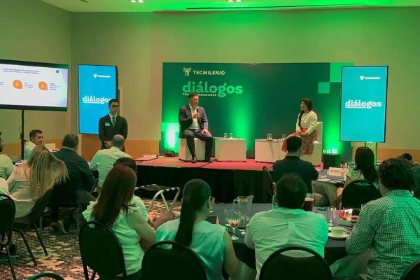 Se lleva a cabo el panel «Diálogos Transformadores» organizado por Tecmilenio 