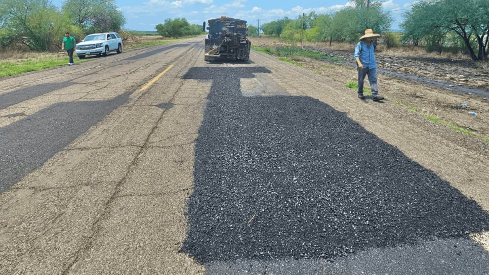 El Fuerte intensifica acciones de bacheo por periodo vacacional 