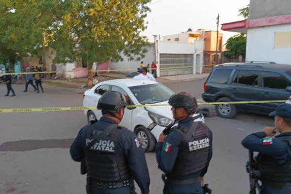 Motociclista adolescente muere al chocar contra un automóvil al sur de Culiacán