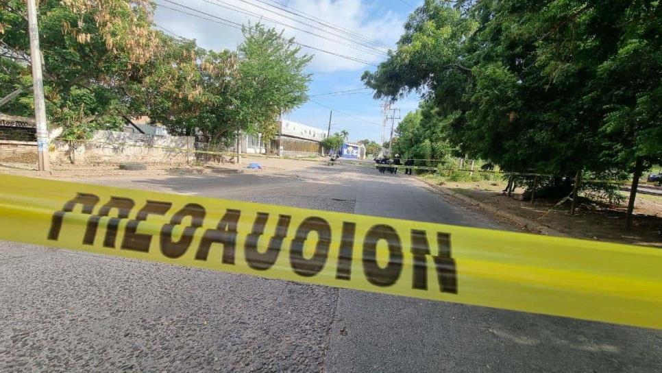 Identifican a mujer asesinada durante asalto en Culiacán