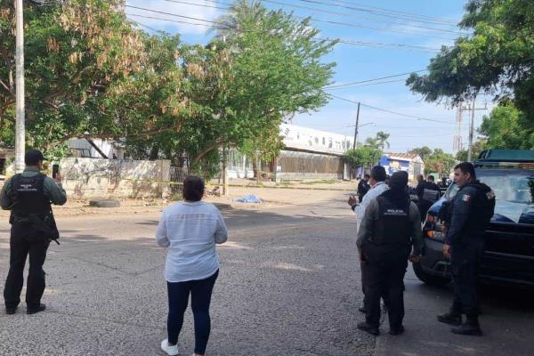 Asesinan a mujer en presunto asalto violento en Culiacán 