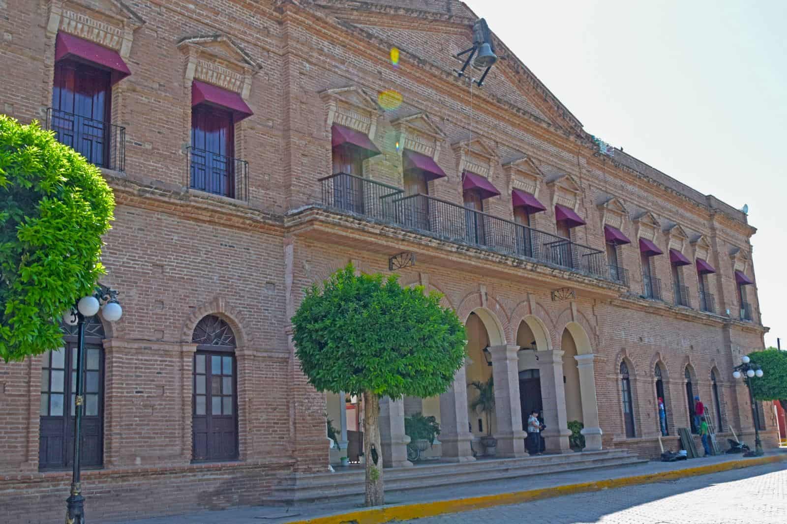 FOTO: Palacio Municipal de El Fuerte.
