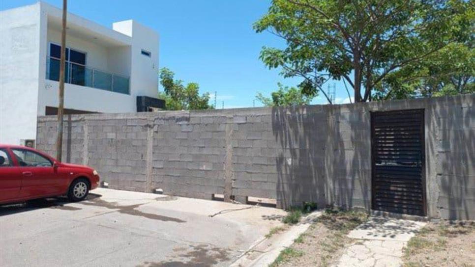 Barda que tapa la calle en Urbi Villa del Prado en Culiacán se construyó por seguridad de los niños, aclaran vecinos 