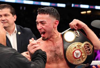 «Rayo» Valenzuela vence a «Pitbull» Cruz y se corona nuevo campeón de los Superligeros