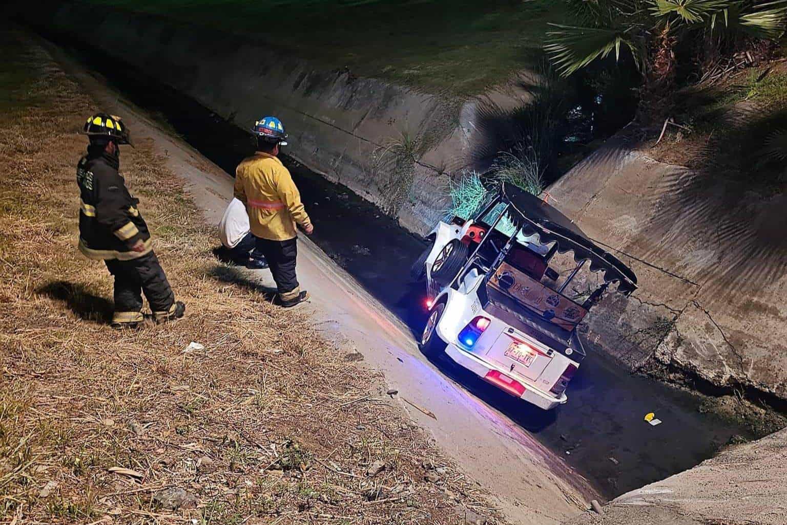 Las dos pasajeras fueron trasladadas al hospital. FOTO: Luz Noticias