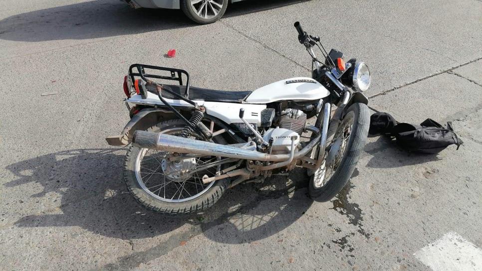 Motociclista resulta con graves lesiones tras choque en Guasave 