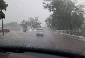 ¡Se cumple el pronóstico! Fuertes lluvias sorprenden a Culiacán