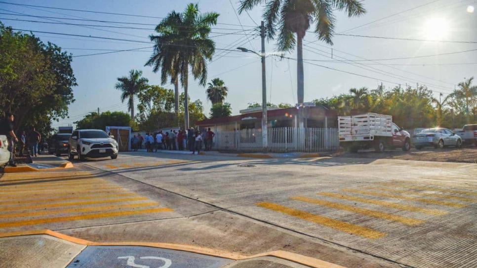 Gerardo Vargas entrega obras de pavimentación en zona rural de Ahome por el orden de los 4 MDP