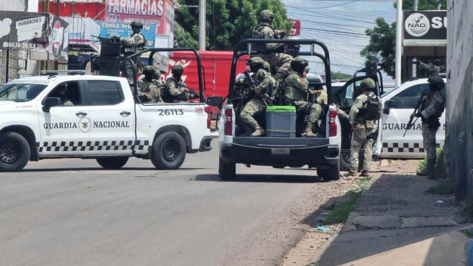 Una mujer y tres hombres son detenidos en cateo de la colonia Huizaches