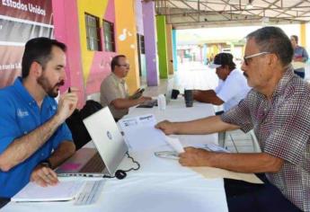 Pensión estadounidense y pasaportes en Feria de la SRE en Los Mochis