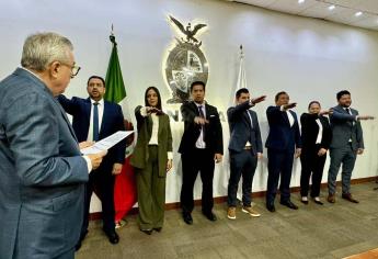 Entrega Rocha Moya nuevos nombramientos en el gabinete estatal